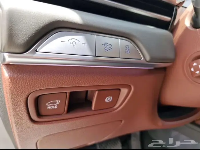 جينيسيس GENESIS GV80 Royal 2025 20