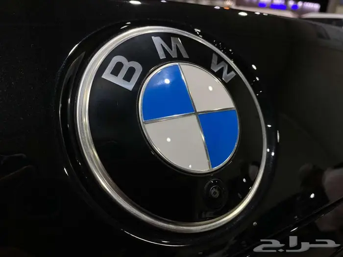 بي ام دبليو 735i موديل 2026 اسود خليجي 43