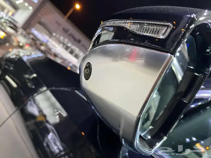 بي ام دبليو 735i موديل 2026 اسود خليجي 32
