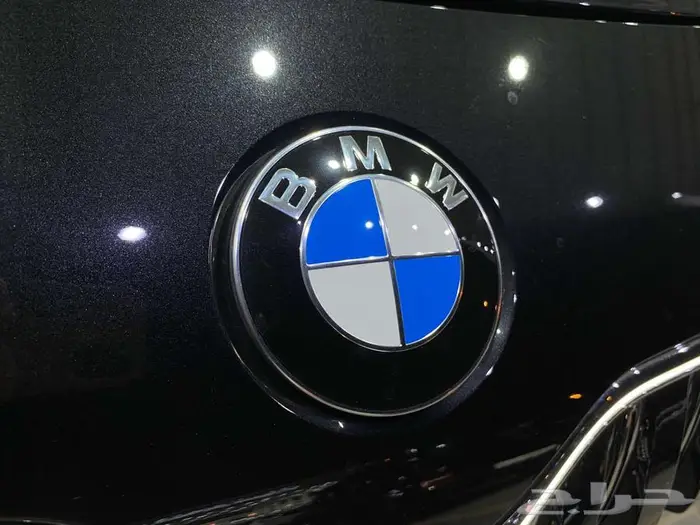 بي ام دبليو 735i موديل 2026 اسود خليجي 47