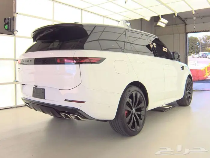 Range Rover P530 V8 3