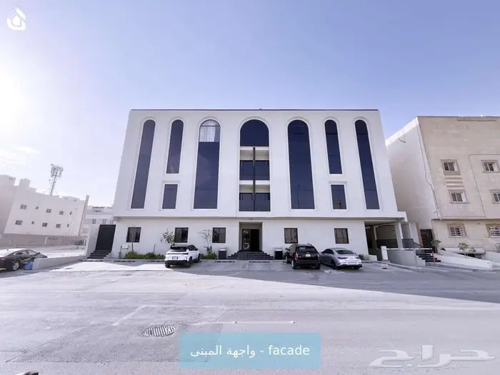 شقة 3 غرف وصالة مع 3 دورات مياه بالملقا - 363 0