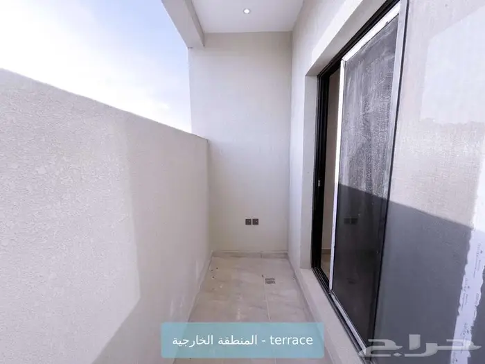 شقة 3 غرف وصالة مع 3 دورات مياه بالملقا - 363 6