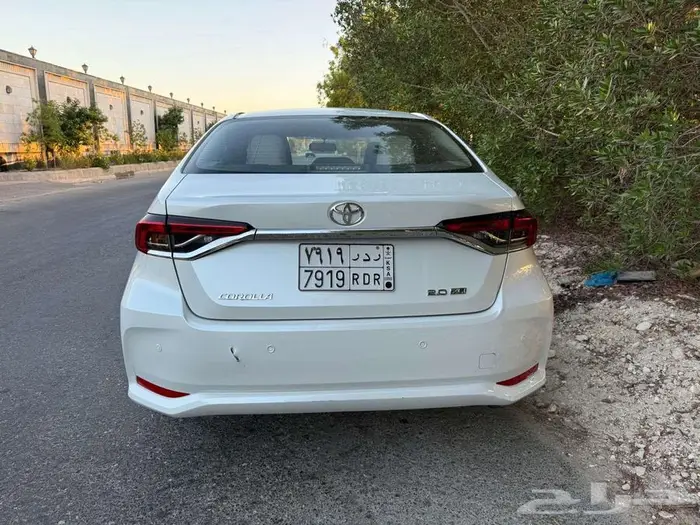 كورولا 2022 مكينه 2000 العداد 70 ألف بدي وكاله 11