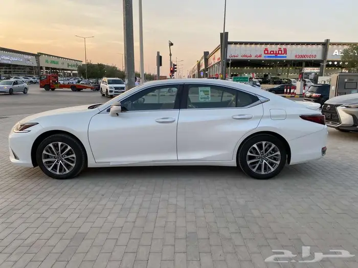 لكزس ( ES250 ) AA ستاندر 2025 بريمي 11