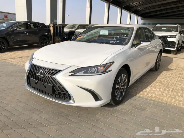 لكزس ES250 2025 استاندر سعودي 9
