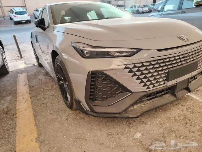 شانجان يوني في سبورت UNI V - 2026 - عرض البنك بسعر الكاش 0