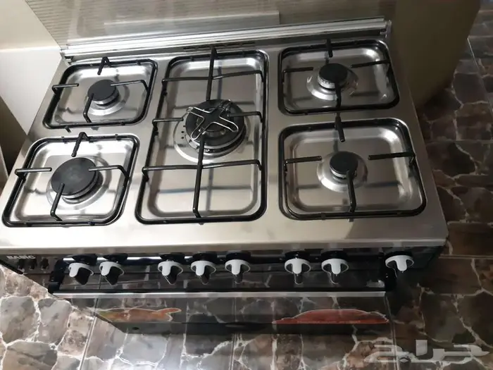 فرن غاز بيسك نظيف جدا 2