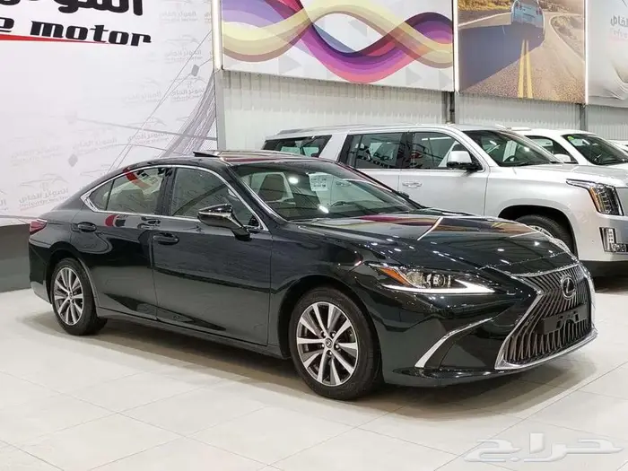 لكزس 2020 ES350 اسود 2