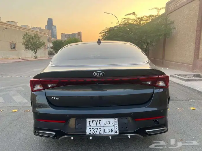كيا K5 نص فل بدي وكاله 2021 مالك واحد 19