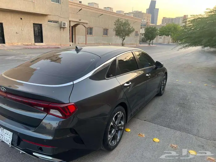 كيا K5 نص فل بدي وكاله 2021 مالك واحد 21