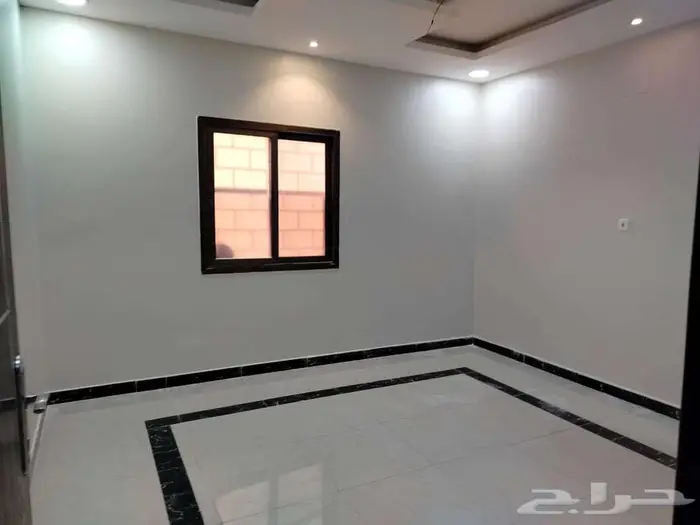 شقق للبيع حي الضاحيه السابع 5 غرف ب 420 الف 1