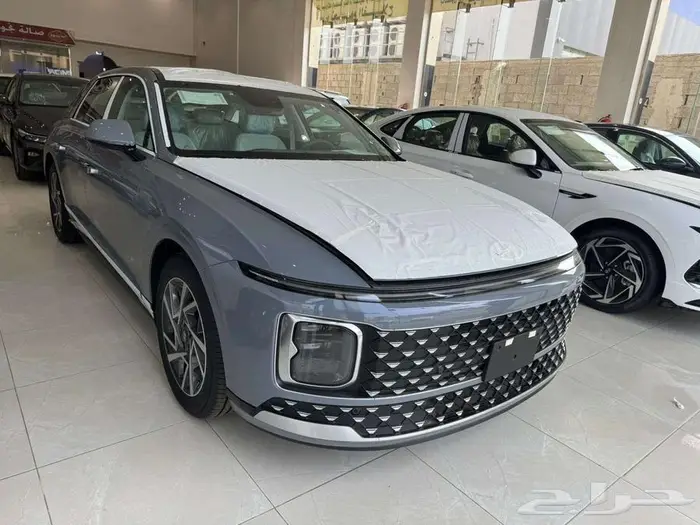 هيونداي ازيرا م 2025 كلاسيك - سعودي 1