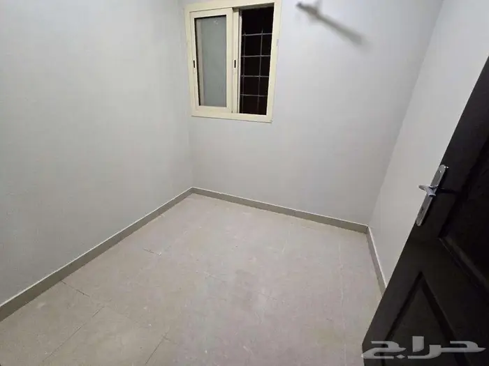 شقق للبيع حي الشعلة ب 520 الف 5 غرف 23