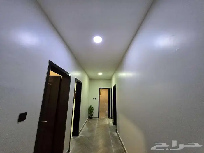 شقق للبيع حي الشعلة ب 520 الف 5 غرف 22