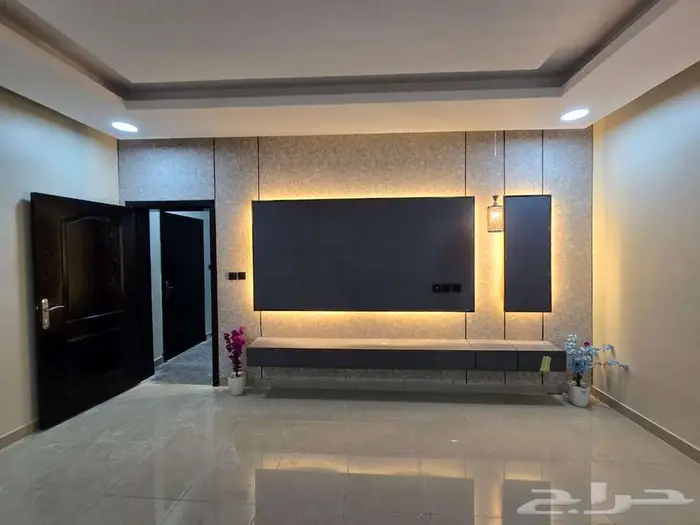 شقق للبيع حي الشعلة ب 520 الف 5 غرف 14