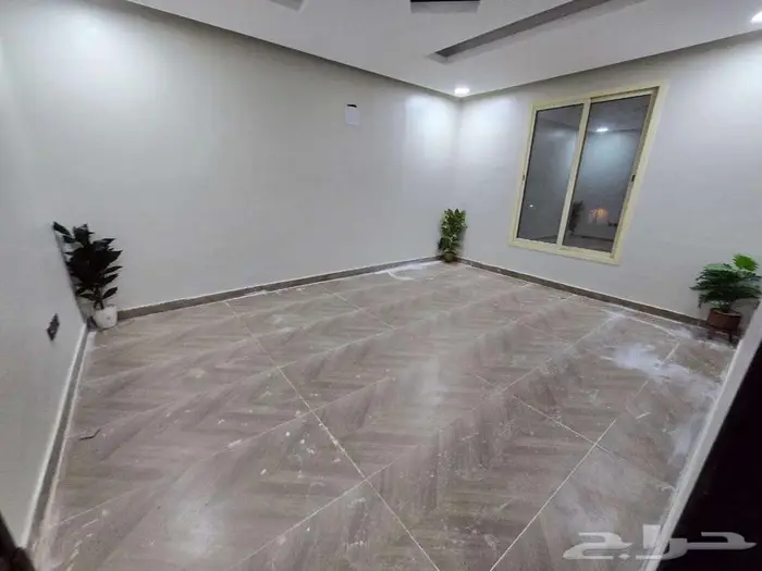 شقق للبيع حي الشعلة ب 520 الف 5 غرف 15