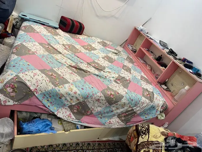سرير كبير بالمرتبة 2