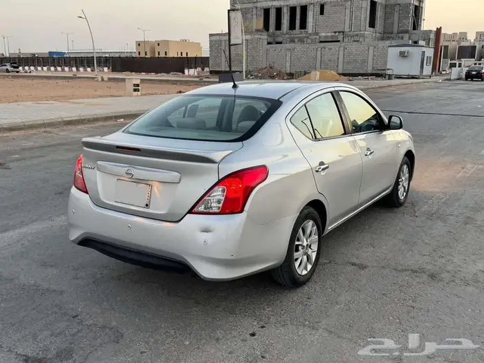 نيسان صني موديل 2023 فل كامل ممشي 100 الف وكالة بالكامل 4