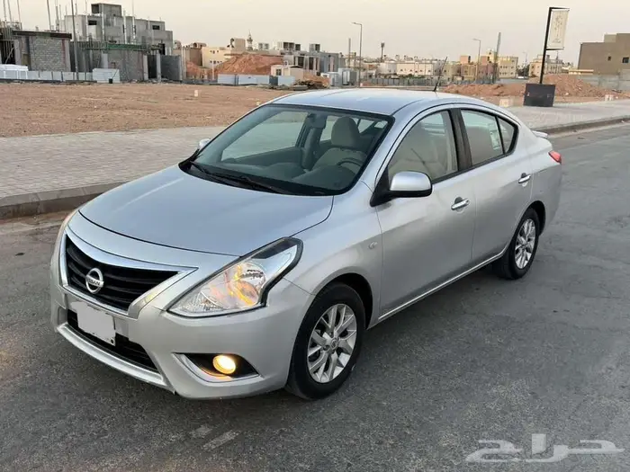 نيسان صني موديل 2023 فل كامل ممشي 100 الف وكالة بالكامل 0