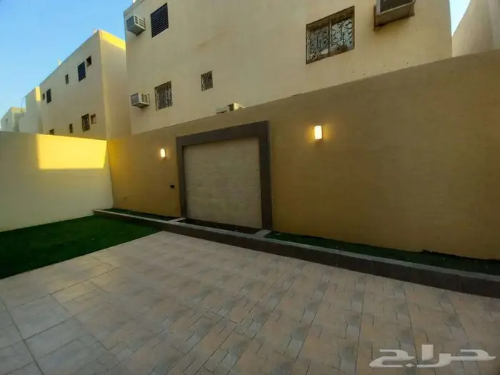 شقق فاخرة للإيجار   حي لبن   تشطيب VIP 6