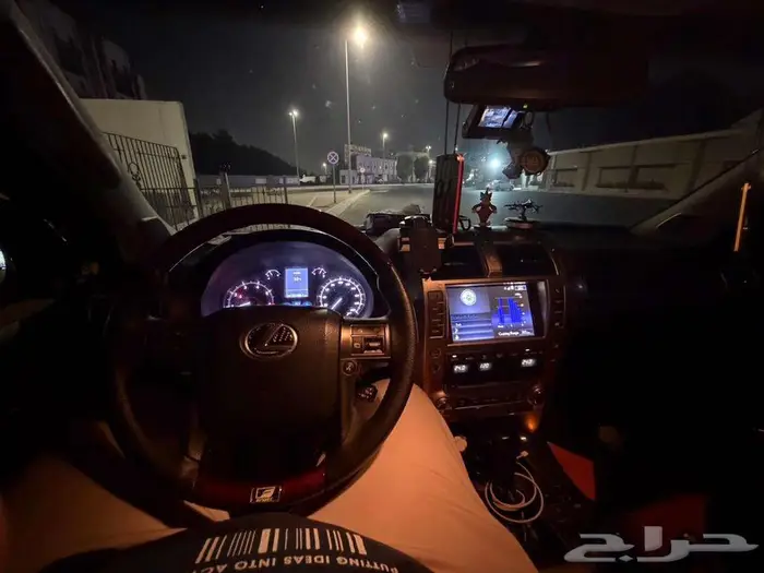 جيب لكزس GX460 موديل 2014 فل كامل 4