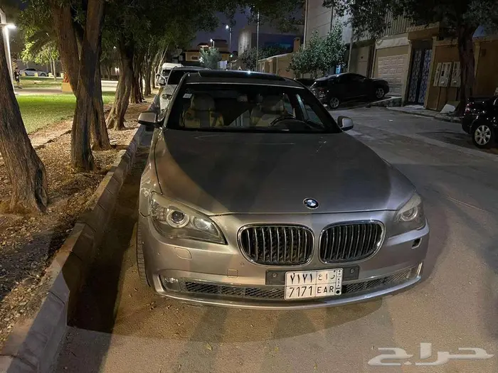 بي ام دبليو 740Ll 8