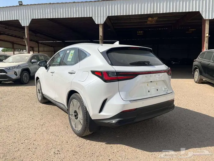 لكزس NX350 خليجي 2025 فئة AA نقد و تقسيط 3