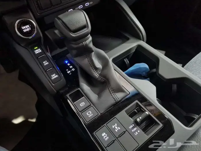 تويوتا برادو الفئه TXL1 بنزين الموديل 2025 كاش و اقساط 6