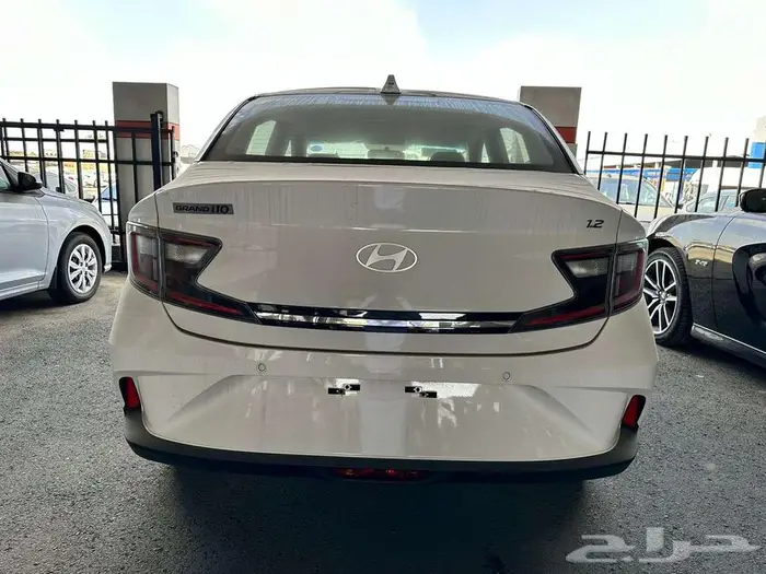 هيونداى جراند i10 سمارت 2025 11