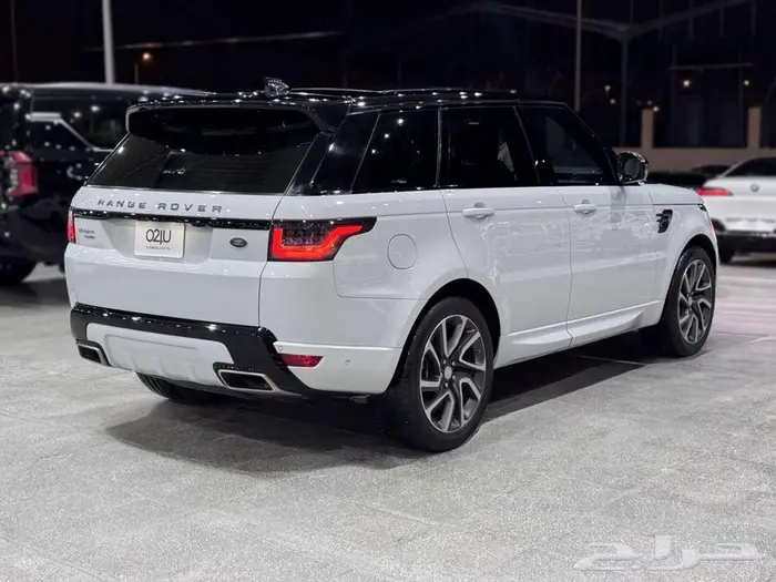 رينج روفر Sport HSE موديل 2018 3