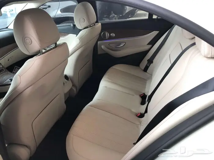 مرسيدس E350 موديل 2021 ابيض 8