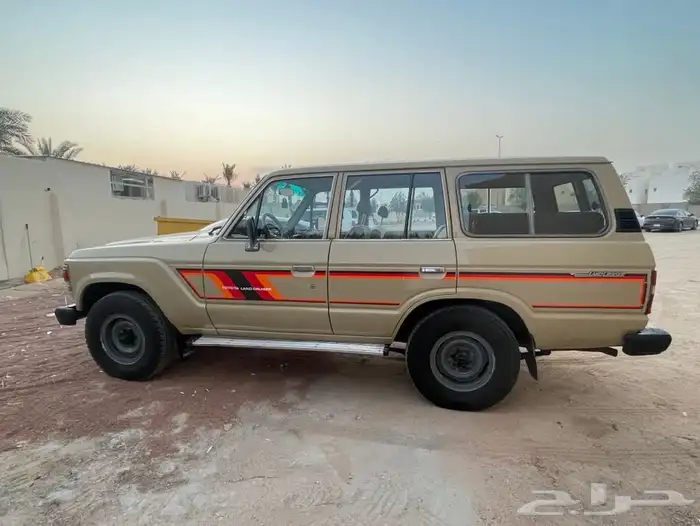 لاندكروز g 1983 4
