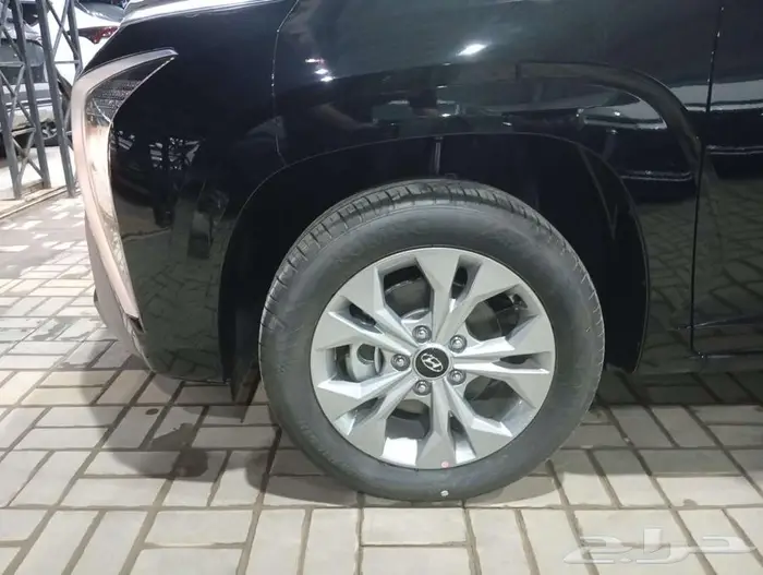 هيونداى ستارجيزر استاندر 7 مقاعد موديل 25 كاش واقساط 0 12