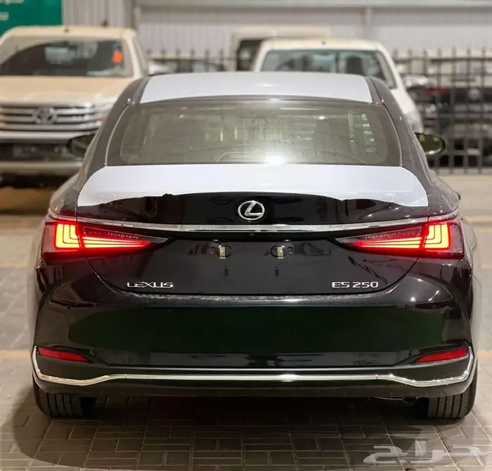 لكزس ES250 AA ستاندر 2025 خليجي ويتوفر سعودي 28