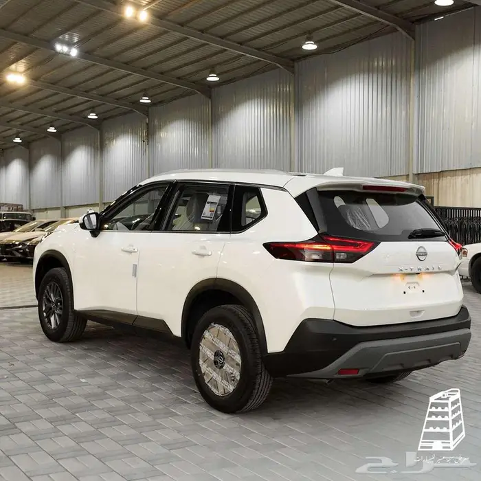 نيسان اكس تريل 5 مقاعد ستاندر دبل 2025 كاش واقساط 20