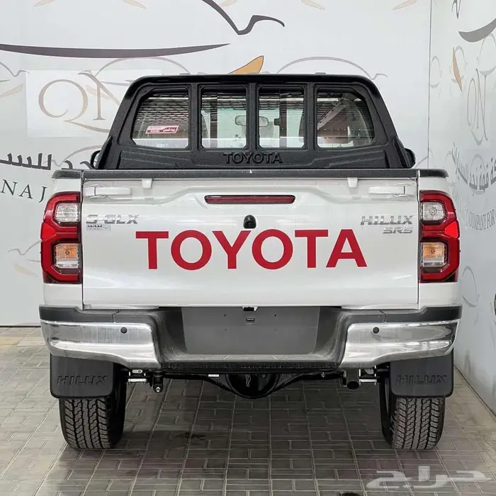 هايلوكس غمارتين S-GLX بنزين فل كامل دبل موديل 2025 سعودي 7