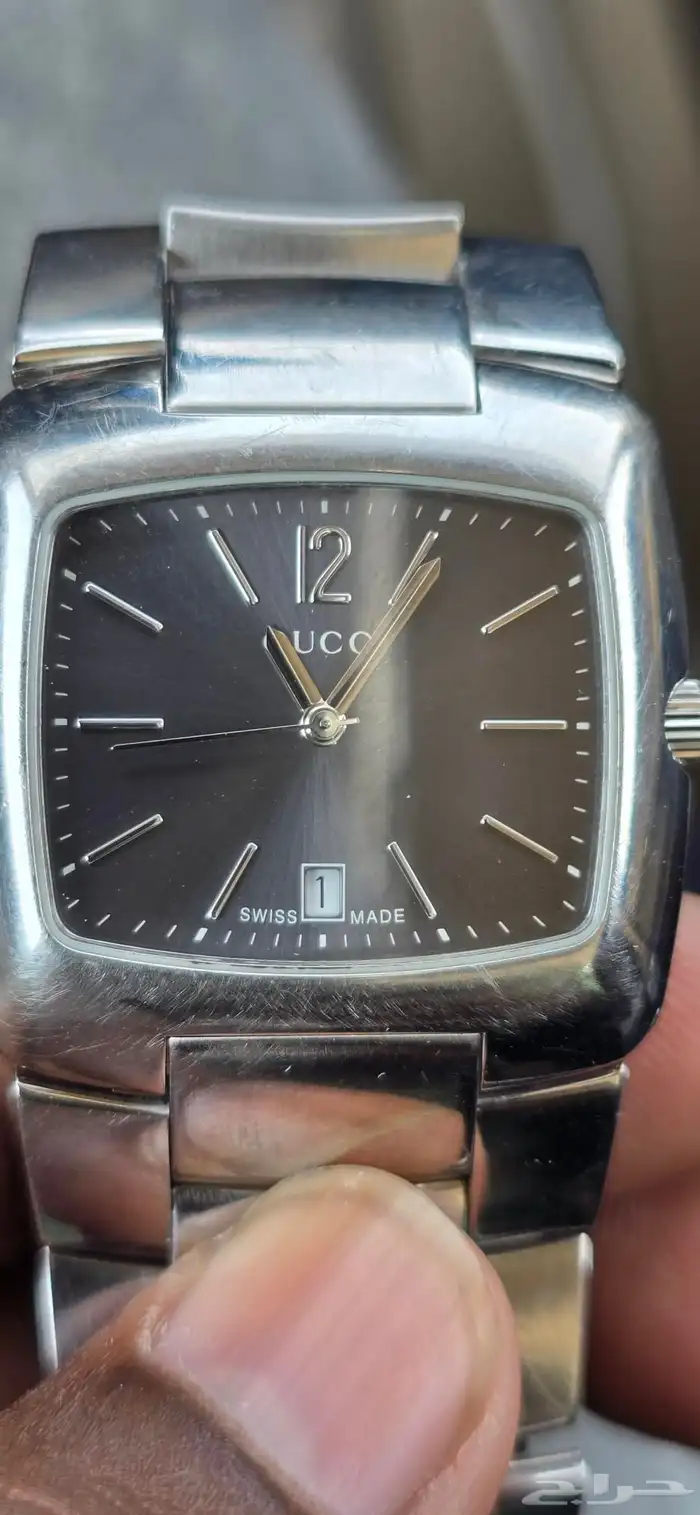 للبيع ساعة gucci swiss med 5