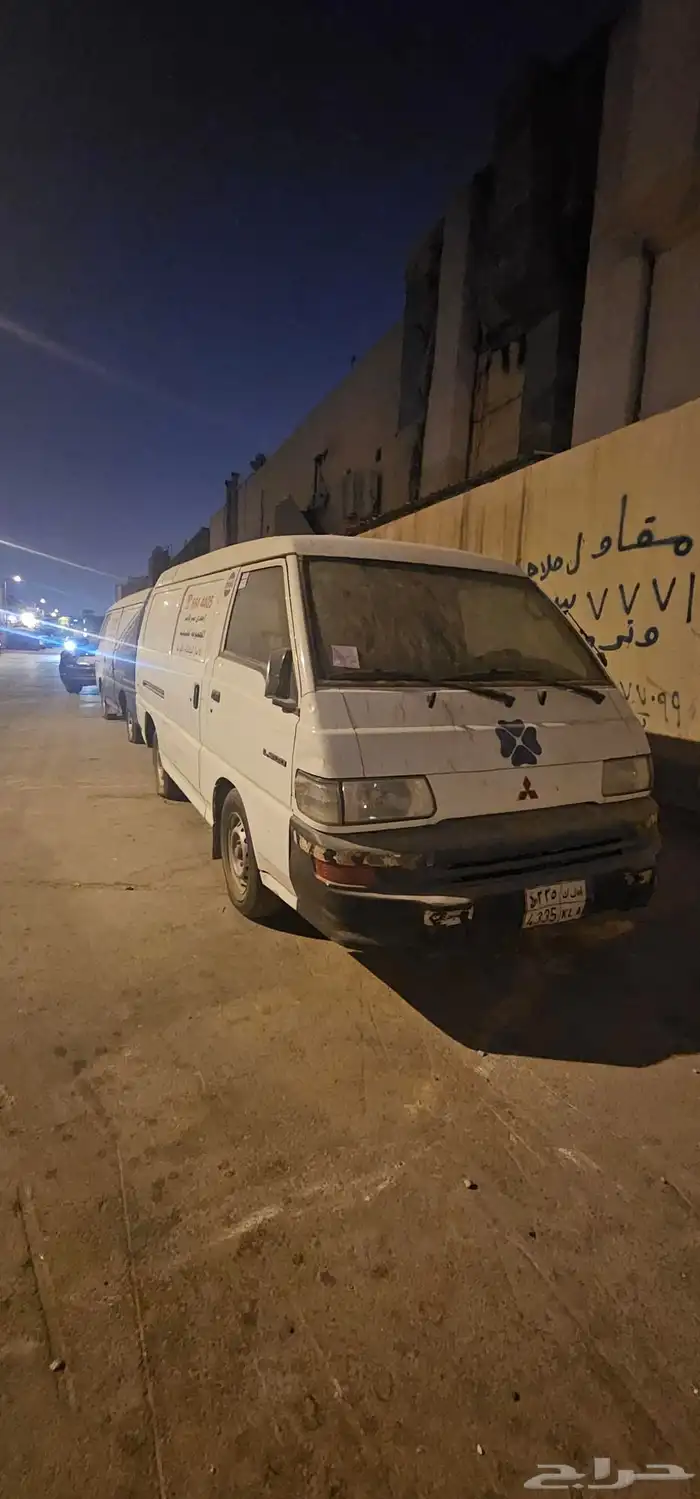 باص موتسوبيشي L300 للبيع 2