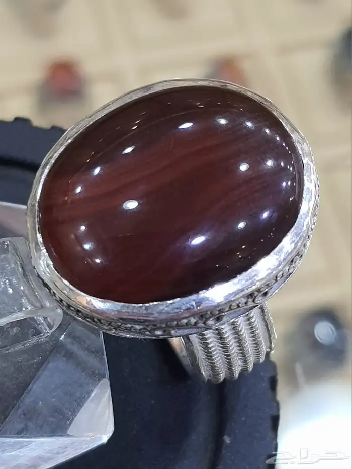 خاتم عقيق يماني كرزي مزعفر 0