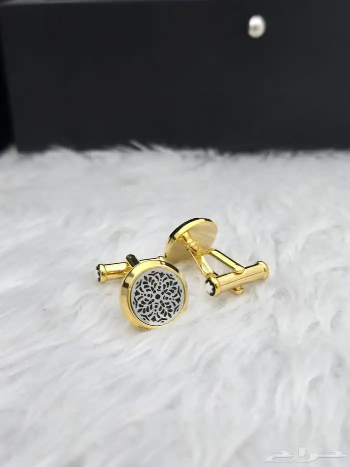 متجر_كاتشي أزرار أكمام دائرية بنمط أشعة وشعار النجمة 4