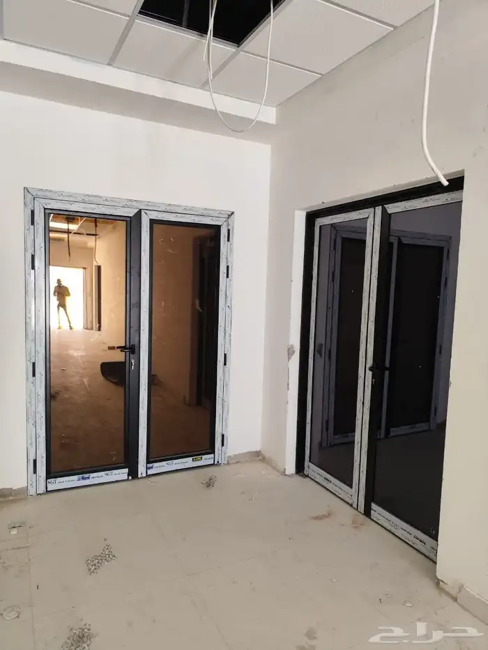 رول شتر توريدوتركيب واجهات استركشر زجاج 7