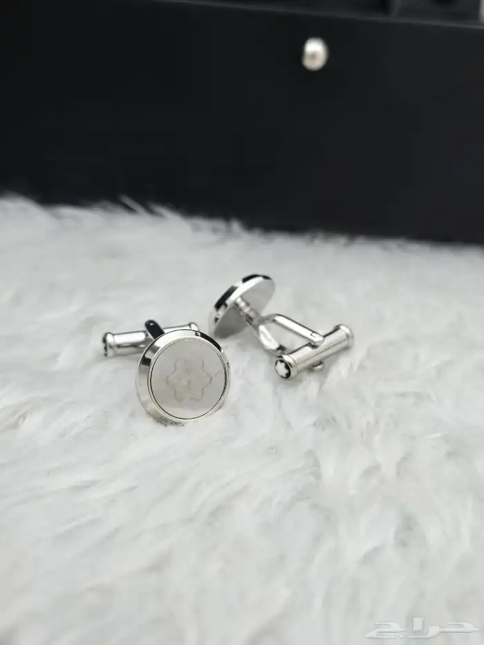 متجر_كاتشي أزرار أكمام دائرية بنمط أشعة وشعار النجمة 7