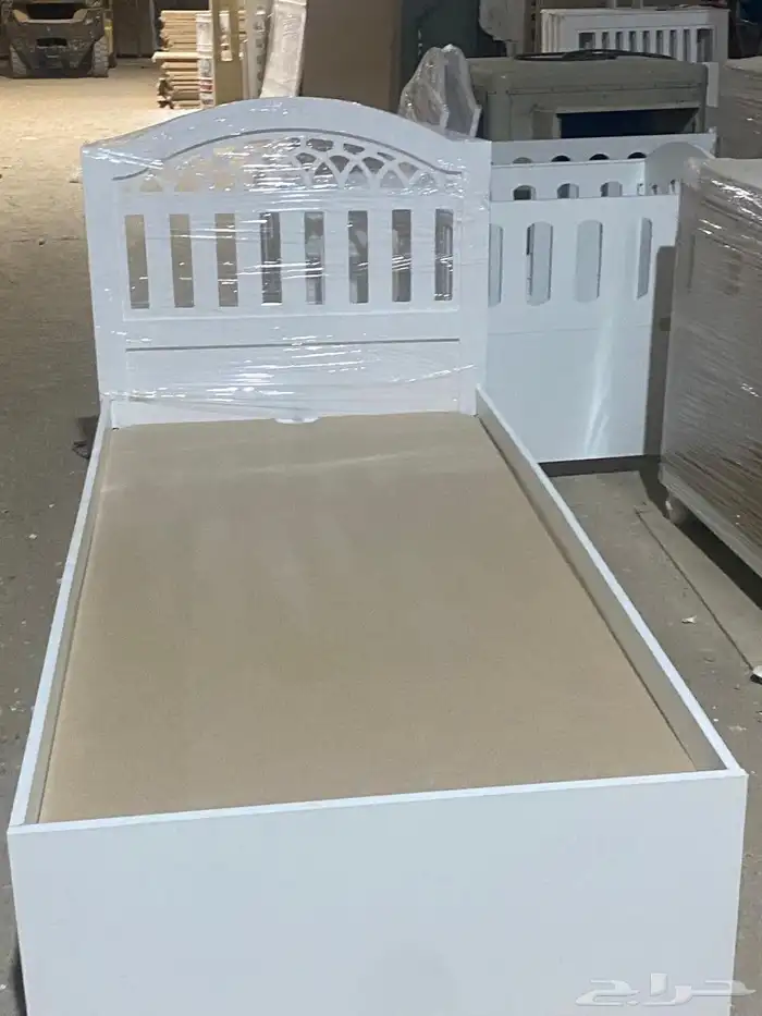 عندنا دوليب اسره كوميدينات تسريحات وجميع التصميم للاسره 1