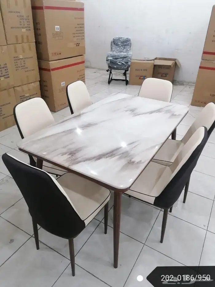 طولت طعام. لون بيج. وبني جميع الاحجام والمقاست 0