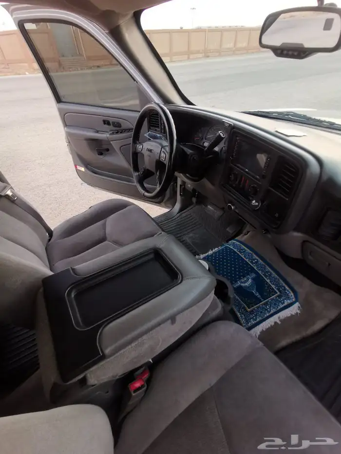 2006 يوكن XL مستعملة للبيع قير أوتوماتيك بنزين ممشى 17