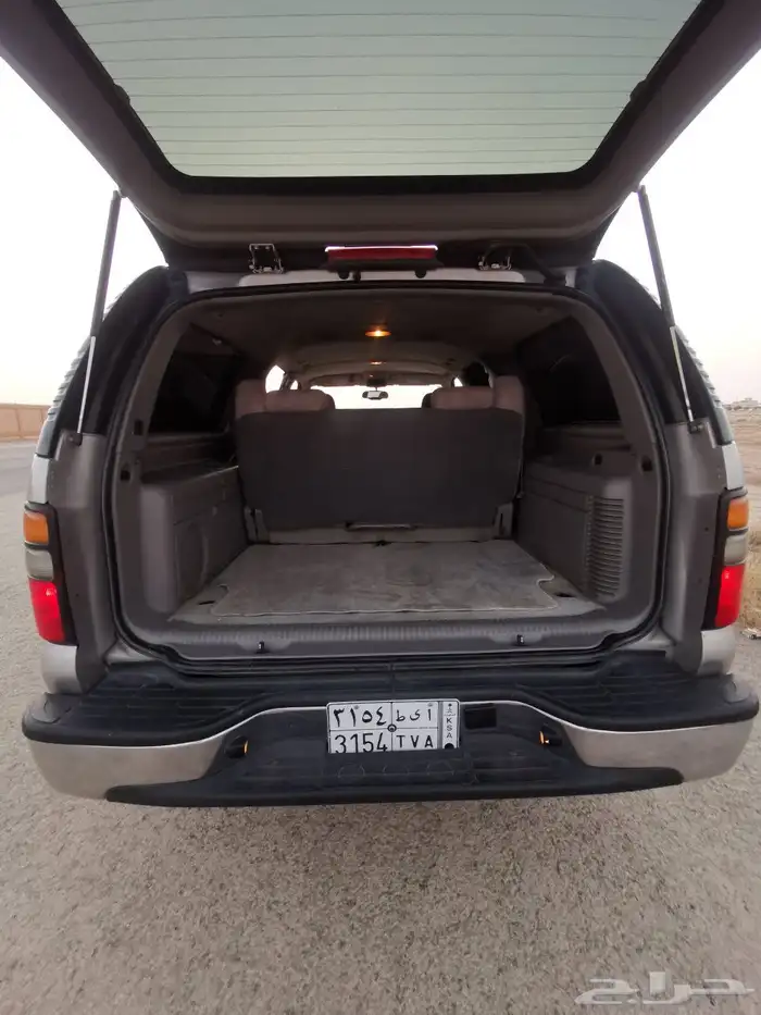 2006 يوكن XL مستعملة للبيع قير أوتوماتيك بنزين ممشى 8