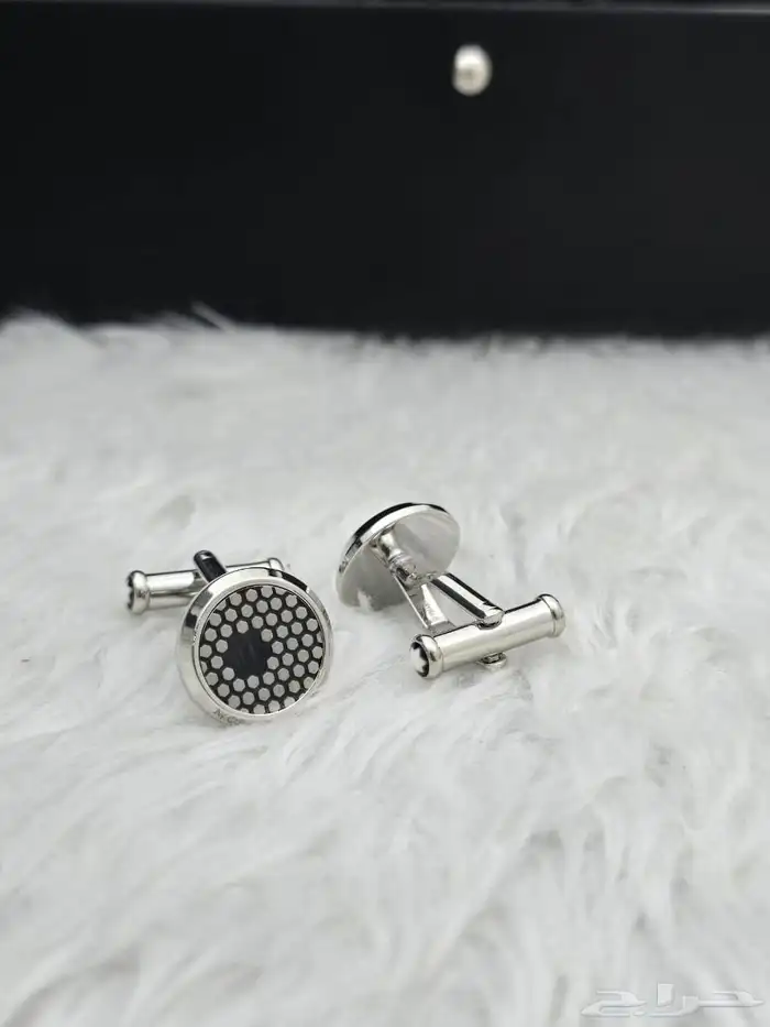 متجر_كاتشي أزرار أكمام دائرية بنمط أشعة وشعار النجمة 1