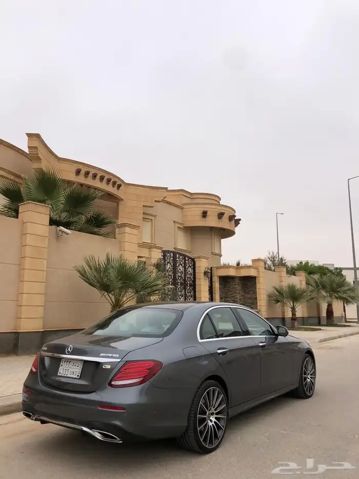 للبيع مرسدس 2018 3