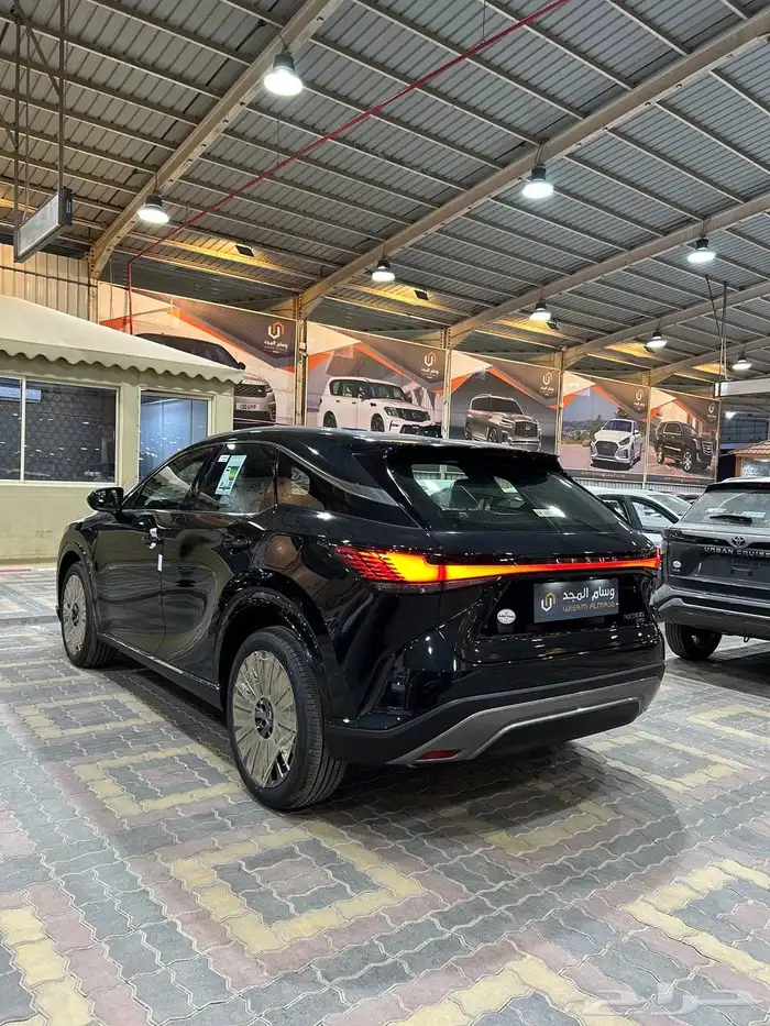 لكزس RX 350 BB موديل 2025 السعر 283800 4